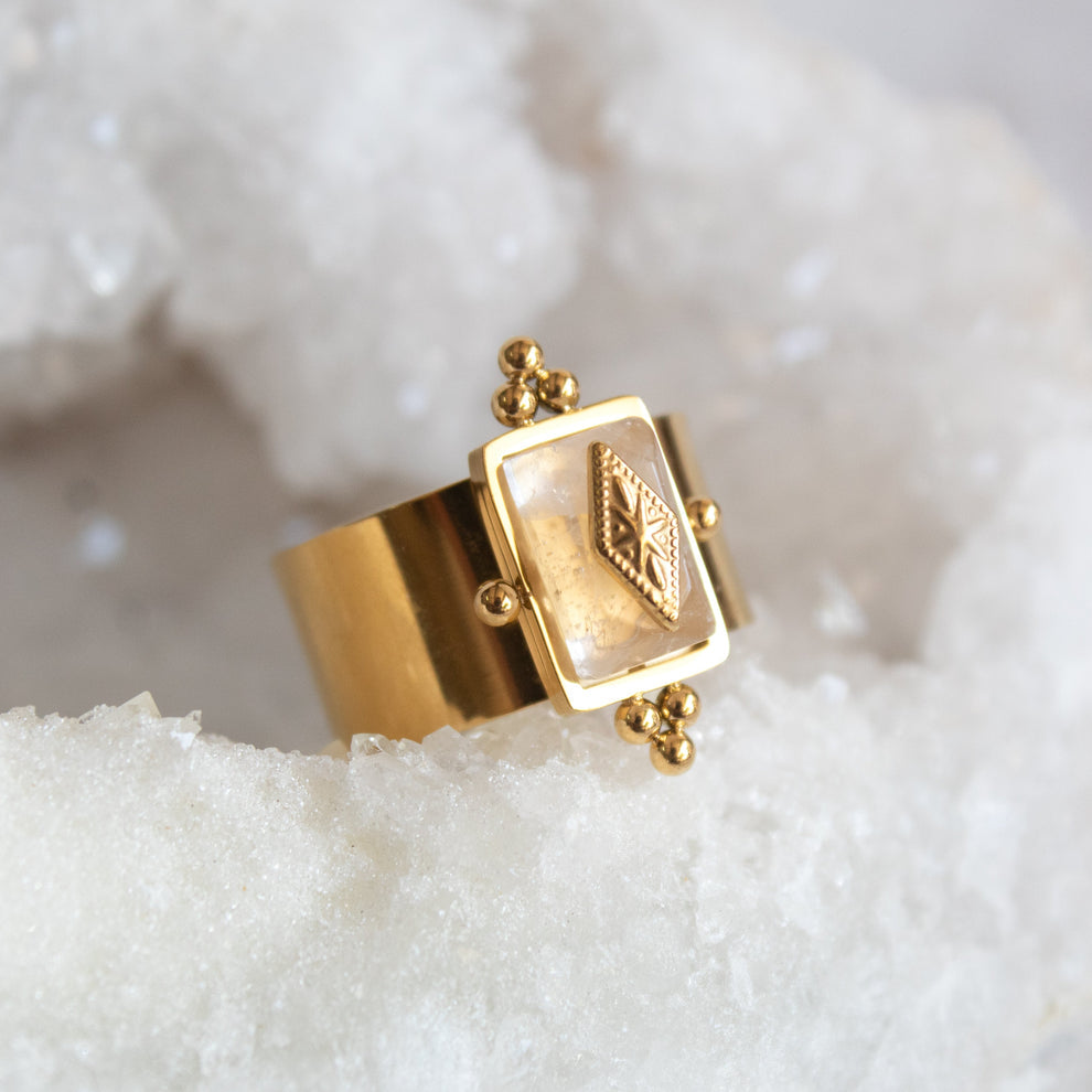 ATHENA CLEAR Ring