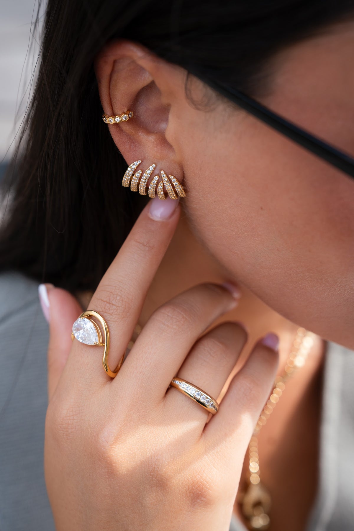CLAW Earrings