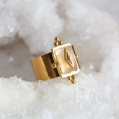 ATHENA CLEAR Ring